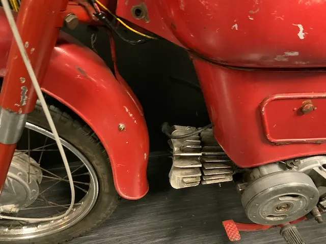 Moto guzzi classic motorfiets - afbeelding 10 van  13