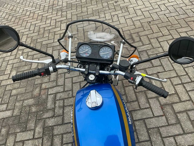 Moto-guzzi motorfiets - afbeelding 13 van  13