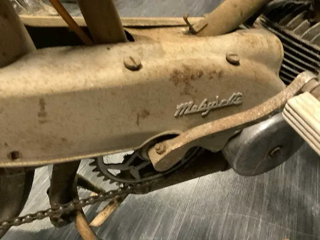 Motobecane mobylette brommer - afbeelding 9 van  19