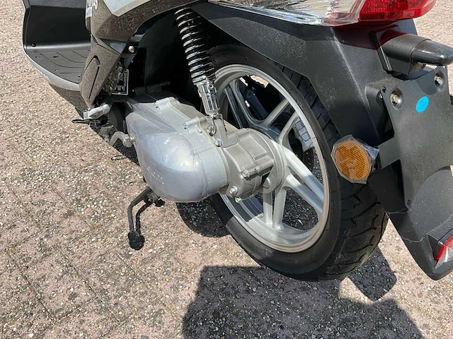 Motom dolce vita 125 motorfiets - afbeelding 2 van  13