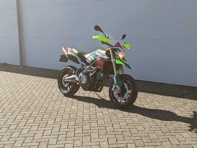 Motor aprilia, dorsoduro smv 75, 2009 - afbeelding 12 van  59