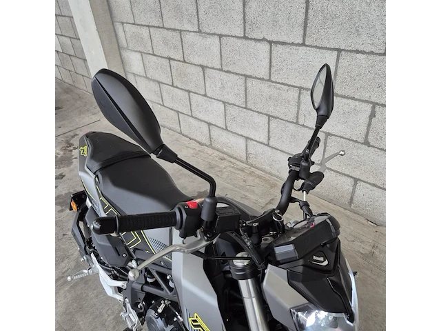 Motor benelli, tour tornado naked t 125, bouwjaar 2025 - afbeelding 6 van  25