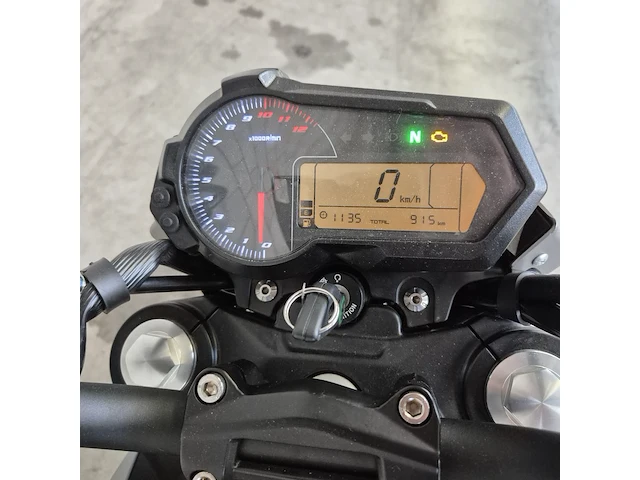 Motor benelli, tour tornado naked t 125, bouwjaar 2025 - afbeelding 8 van  25