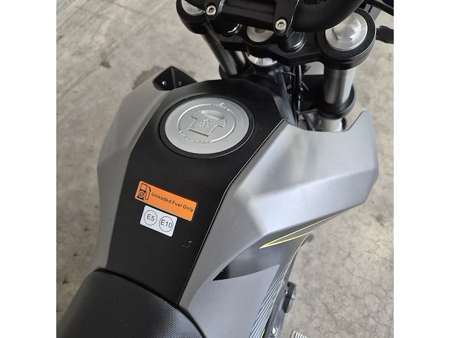 Motor benelli, tour tornado naked t 125, bouwjaar 2025 - afbeelding 10 van  25