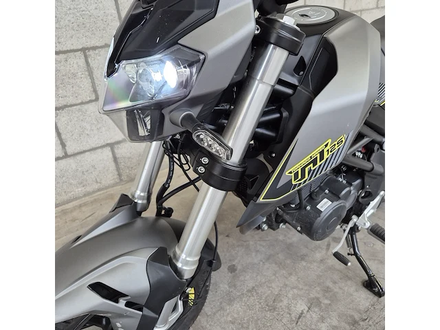 Motor benelli, tour tornado naked t 125, bouwjaar 2025 - afbeelding 14 van  25