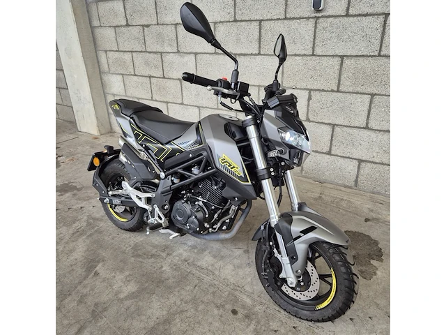 Motor benelli, tour tornado naked t 125, bouwjaar 2025 - afbeelding 19 van  25