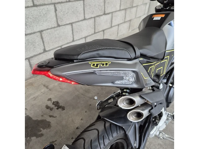 Motor benelli, tour tornado naked t 125, bouwjaar 2025 - afbeelding 23 van  25