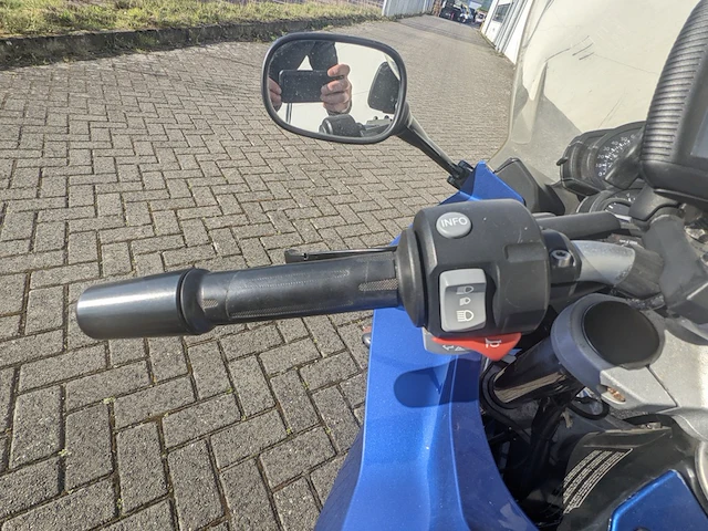 Motor bmw, f800 st, bouwjaar 2002 - afbeelding 13 van  50