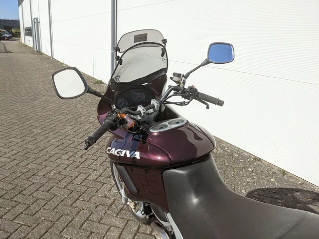 Motor cagiva, navigator 1000, bouwjaar 2000 - afbeelding 3 van  67