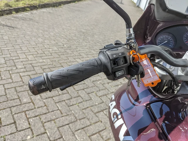 Motor cagiva, navigator 1000, bouwjaar 2000 - afbeelding 9 van  67