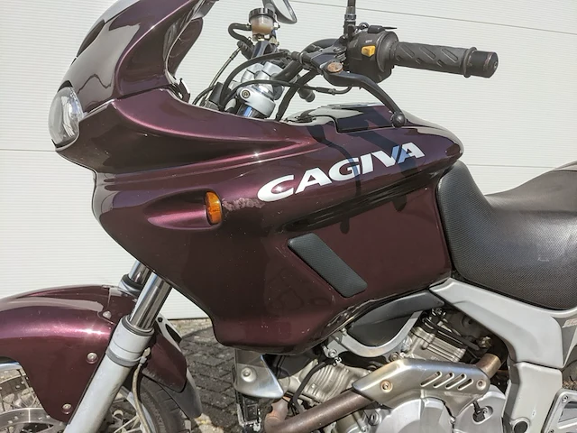 Motor cagiva, navigator 1000, bouwjaar 2000 - afbeelding 32 van  67