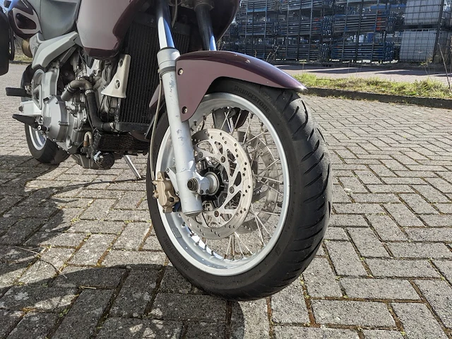 Motor cagiva, navigator 1000, bouwjaar 2000 - afbeelding 38 van  67