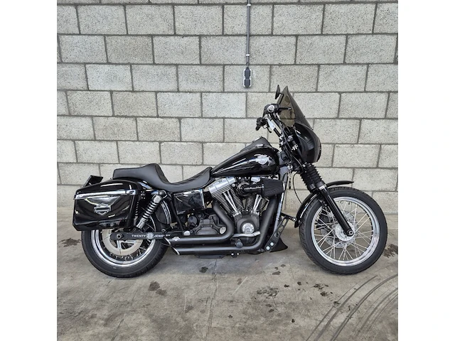 Motor harley davidson, chopper 96fxdb dyna street bob, bouwjaar 2008 - afbeelding 1 van  26