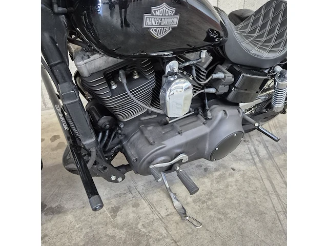 Motor harley davidson, chopper 96fxdb dyna street bob, bouwjaar 2008 - afbeelding 16 van  26