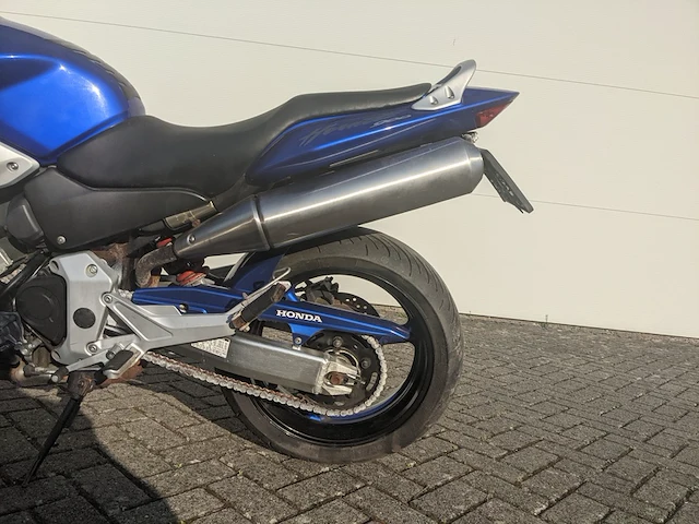 Motor honda, cb 900 f, bouwjaar 2003 - afbeelding 15 van  44