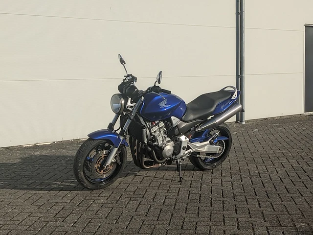 Motor honda, cb 900 f, bouwjaar 2003 - afbeelding 34 van  44