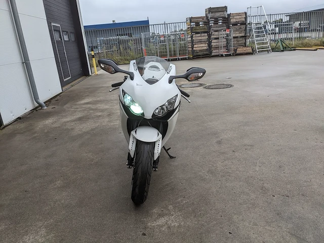 Motor, honda, cbr 1000rr fireblade, 2009 - afbeelding 66 van  67