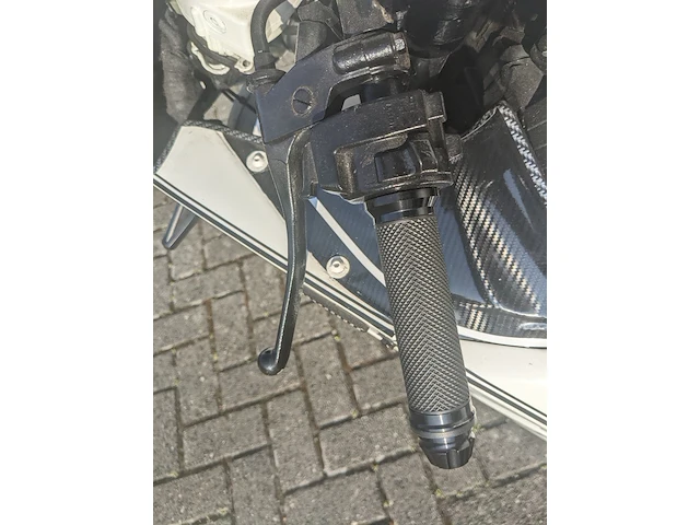 Motor honda, cbr 400 rr, bouwjaar 1990 - afbeelding 9 van  46