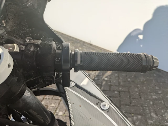 Motor honda, cbr 400 rr, bouwjaar 1990 - afbeelding 13 van  46