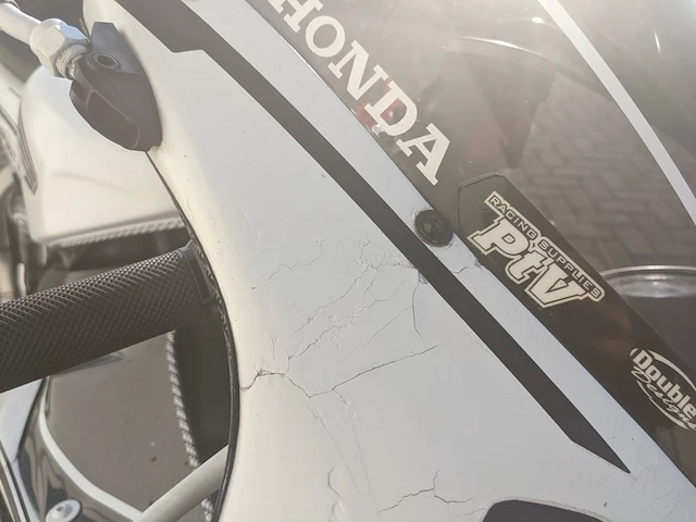 Motor honda, cbr 400 rr, bouwjaar 1990 - afbeelding 40 van  46