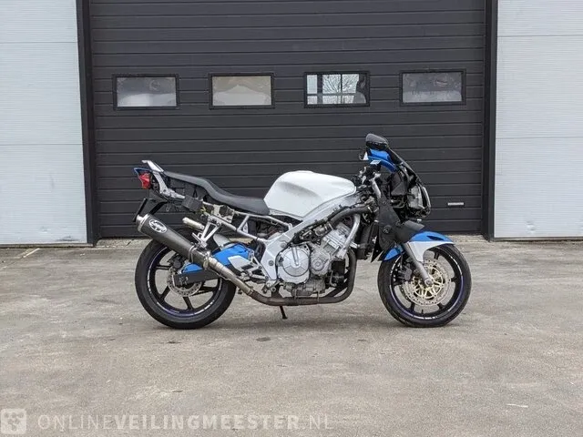 Motor honda, cbr 600f, bouwjaar 1997 - afbeelding 1 van  24