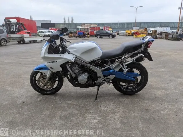 Motor honda, cbr 600f, bouwjaar 1997 - afbeelding 20 van  24
