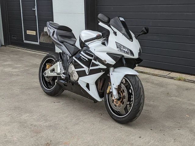 Motor, honda, cbr 600rr, 2003 - afbeelding 3 van  54