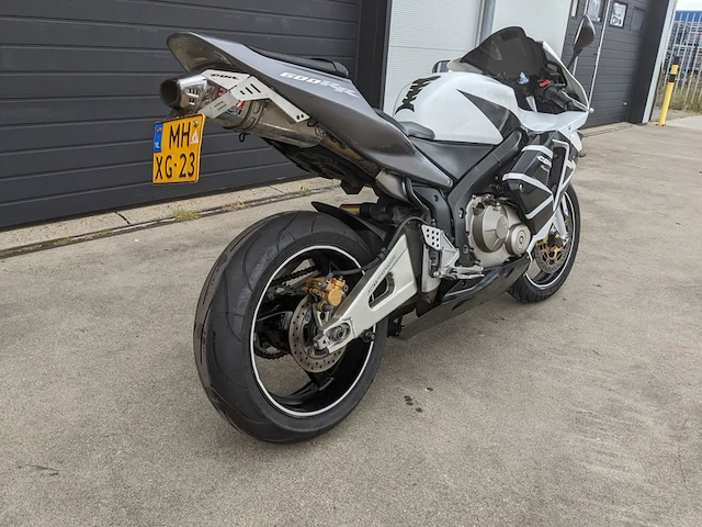 Motor, honda, cbr 600rr, 2003 - afbeelding 6 van  54