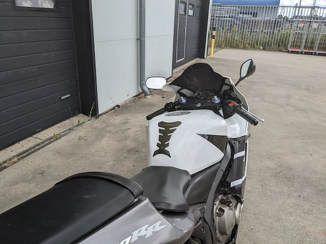 Motor, honda, cbr 600rr, 2003 - afbeelding 8 van  54