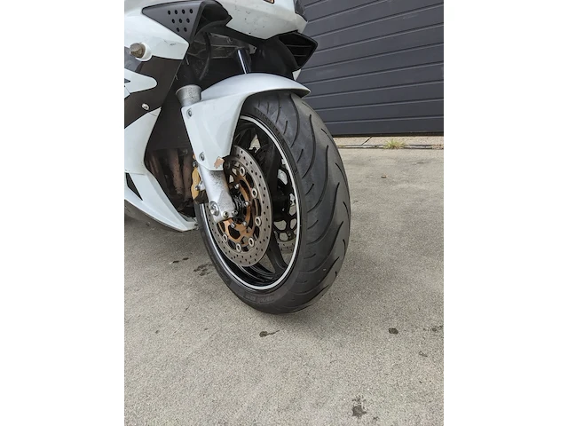 Motor, honda, cbr 600rr, 2003 - afbeelding 17 van  54