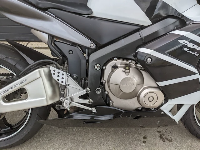 Motor, honda, cbr 600rr, 2003 - afbeelding 21 van  54