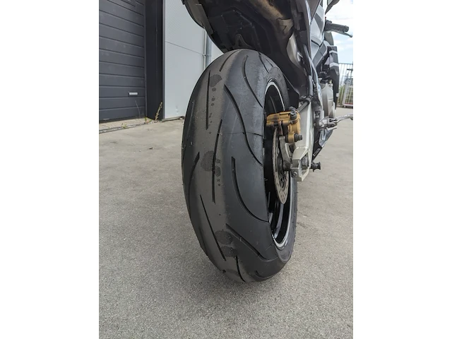 Motor, honda, cbr 600rr, 2003 - afbeelding 25 van  54