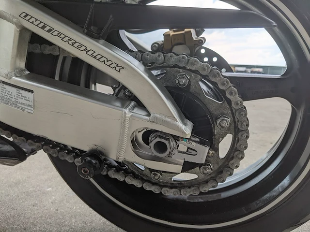 Motor, honda, cbr 600rr, 2003 - afbeelding 29 van  54