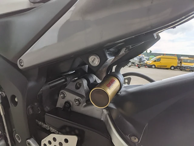 Motor, honda, cbr 600rr, 2003 - afbeelding 32 van  54