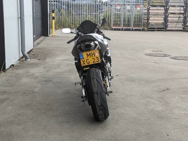 Motor, honda, cbr 600rr, 2003 - afbeelding 34 van  54
