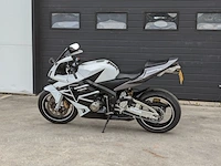 Motor, honda, cbr 600rr, 2003 - afbeelding 51 van  54