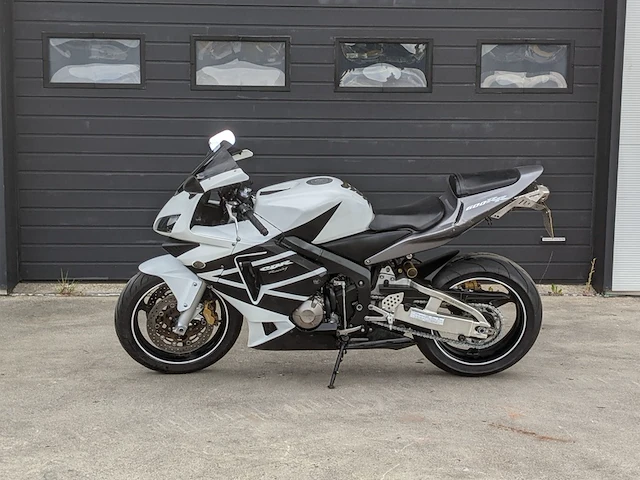 Motor, honda, cbr 600rr, 2003 - afbeelding 52 van  54