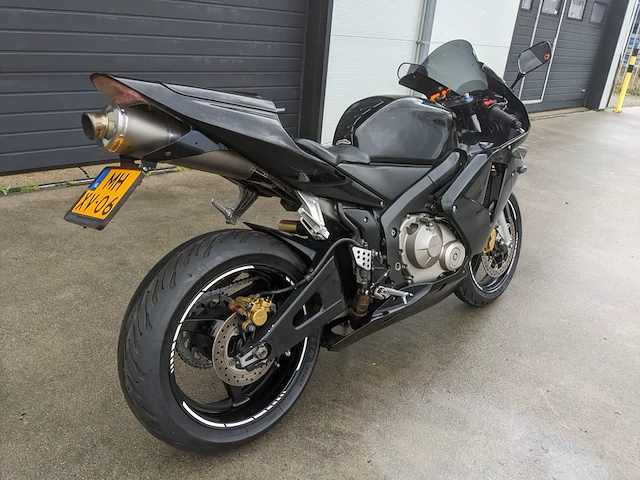 Motor, honda, cbr 600rr, 2003 - afbeelding 3 van  70