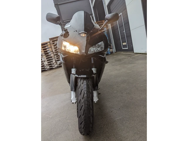 Motor, honda, cbr 600rr, 2003 - afbeelding 28 van  70