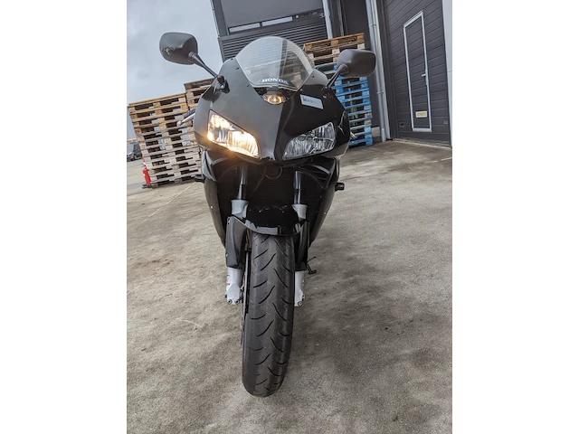 Motor, honda, cbr 600rr, 2004 - afbeelding 27 van  69