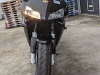 Motor, honda, cbr 600rr, 2004 - afbeelding 27 van  69