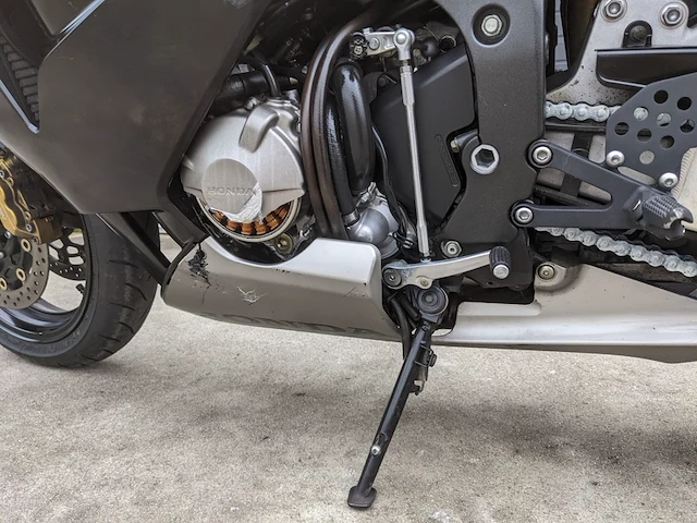 Motor, honda, cbr 600rr, 2004 - afbeelding 55 van  69