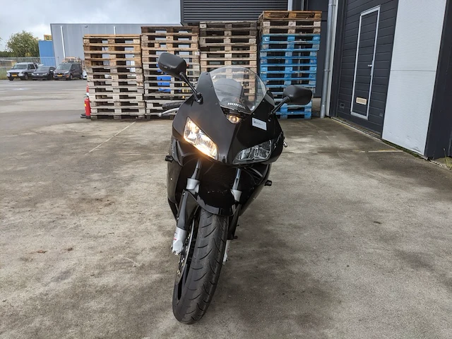 Motor, honda, cbr 600rr, 2004 - afbeelding 67 van  69