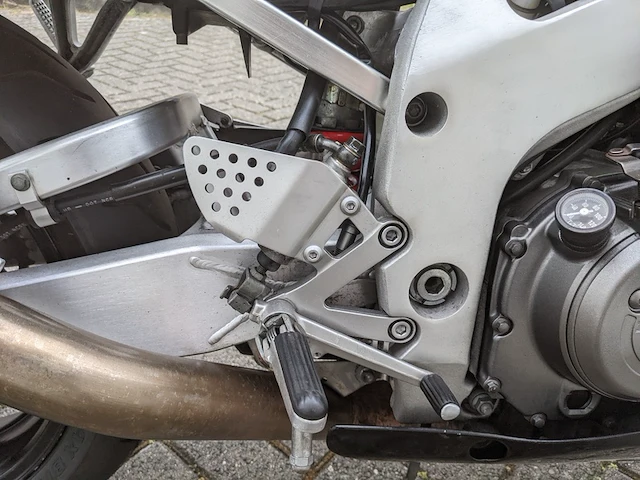Motor honda, cbr 900rr fireblade, 1999 - afbeelding 38 van  53
