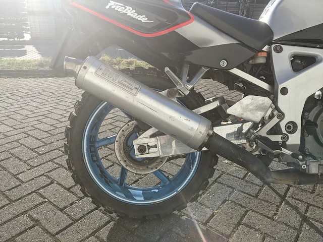 Motor honda, cbr 900rr fireblade, bouwjaar 1993 - afbeelding 35 van  50