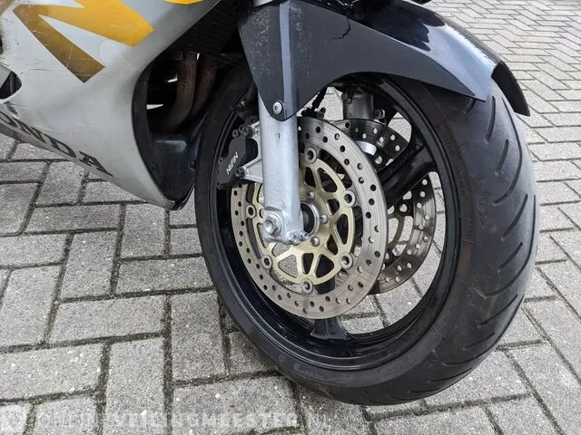 Motor honda, cbr pc35, bouwjaar 1999 - afbeelding 8 van  23