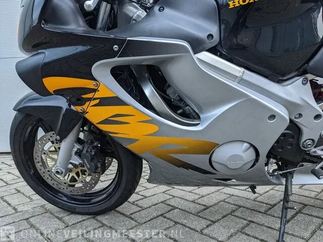 Motor honda, cbr pc35, bouwjaar 1999 - afbeelding 9 van  23