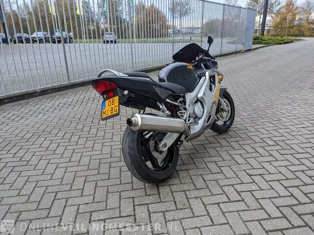 Motor honda, cbr pc35, bouwjaar 1999 - afbeelding 17 van  23