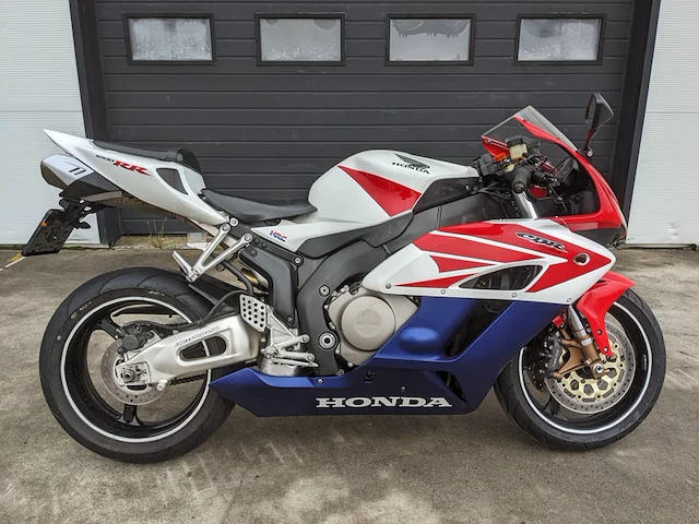 Motor, honda, cbr1000rr, 2005 - afbeelding 2 van  69