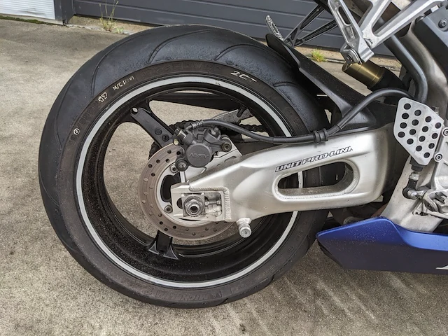 Motor, honda, cbr1000rr, 2005 - afbeelding 38 van  69